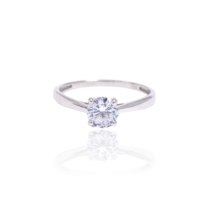 Solitaire Round Ring in Silver