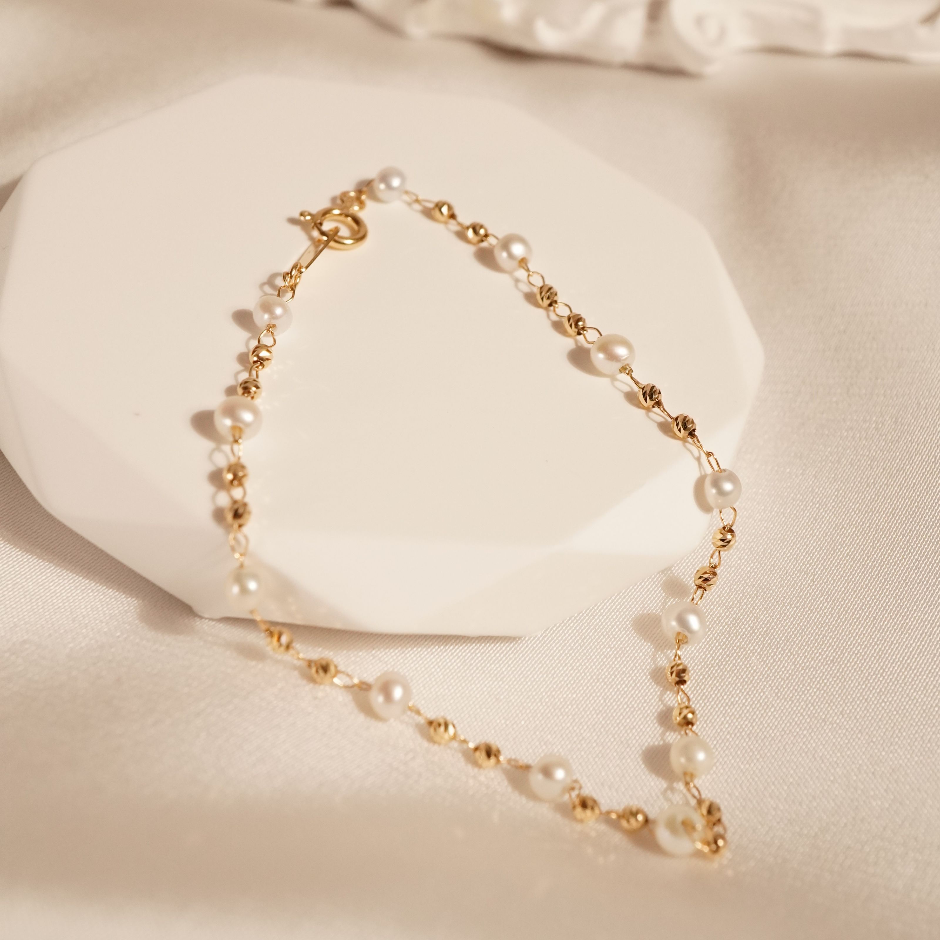 18K Yellow Gold Bracelet